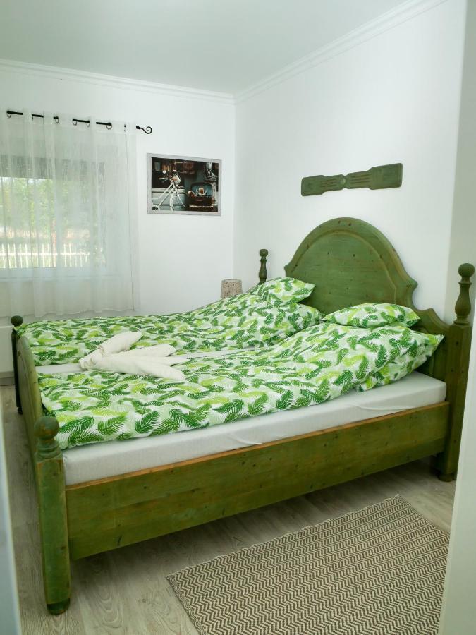 Cseresznyés Apartman Berekfürdő Extérieur photo